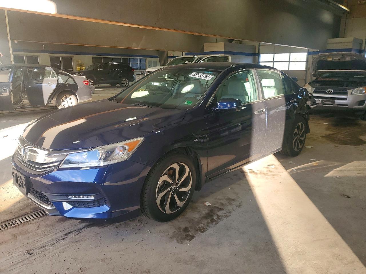 2017 HONDA ACCORD
