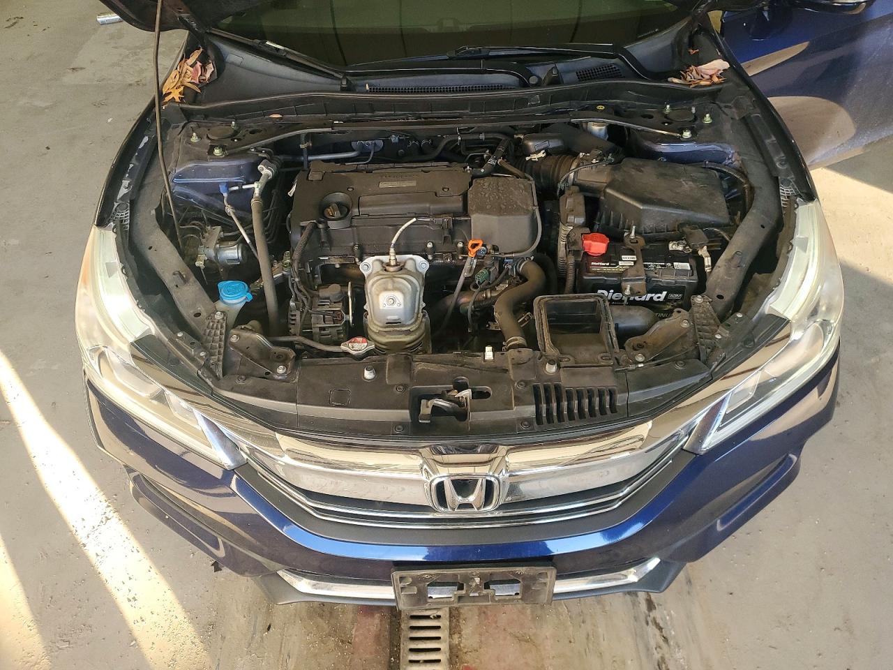 2017 HONDA ACCORD EXL photo 21