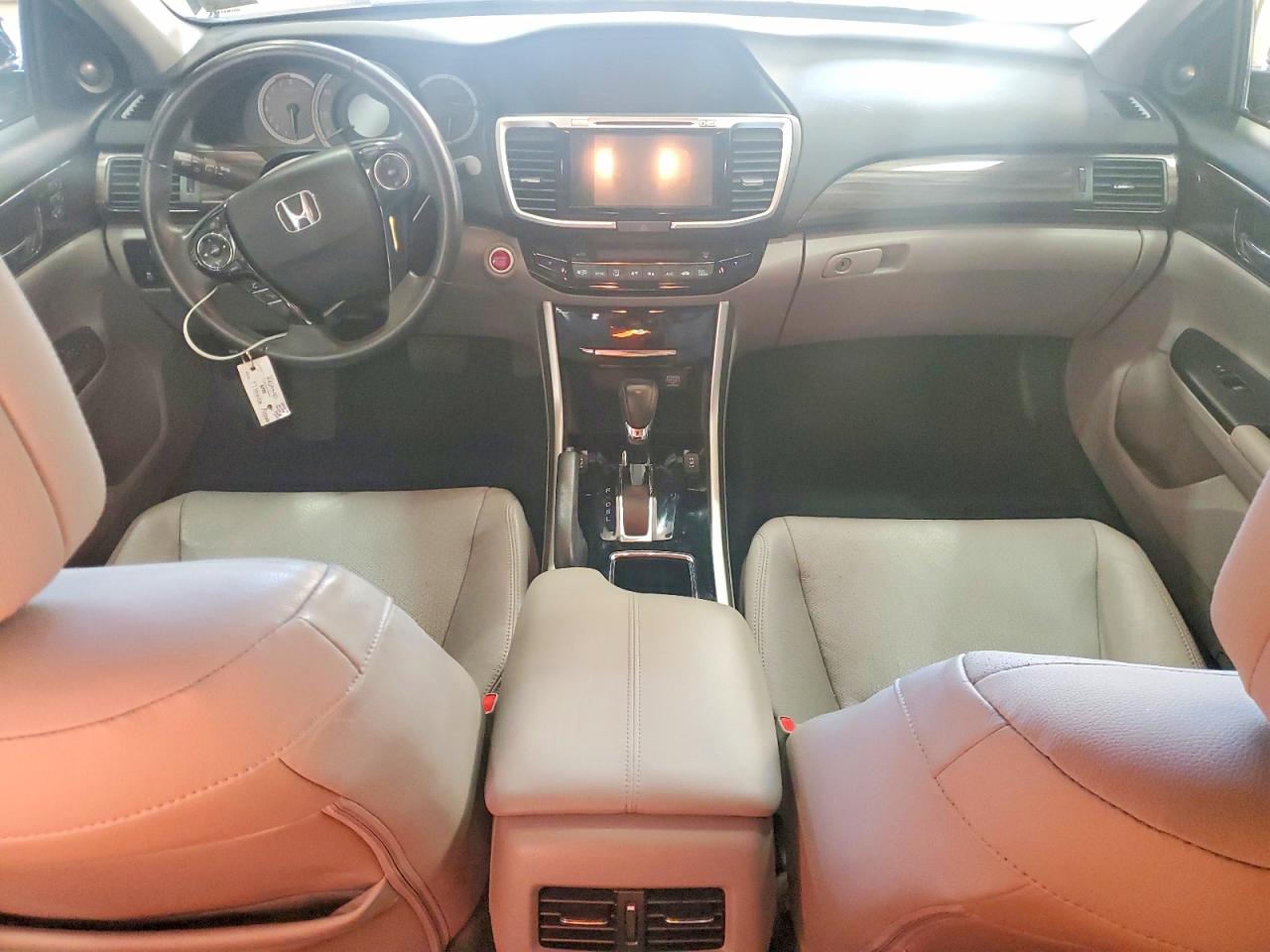 2017 HONDA ACCORD EXL photo 15