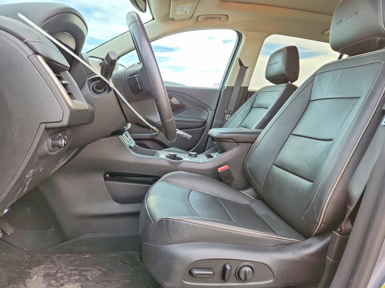 2020 GMC TERRAIN DENALI photo 7