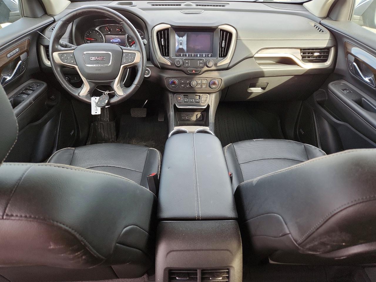 2020 GMC TERRAIN DENALI photo 8