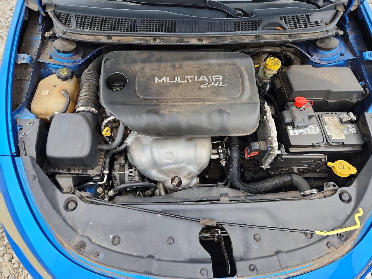 2015 DODGE DART SXT photo 31