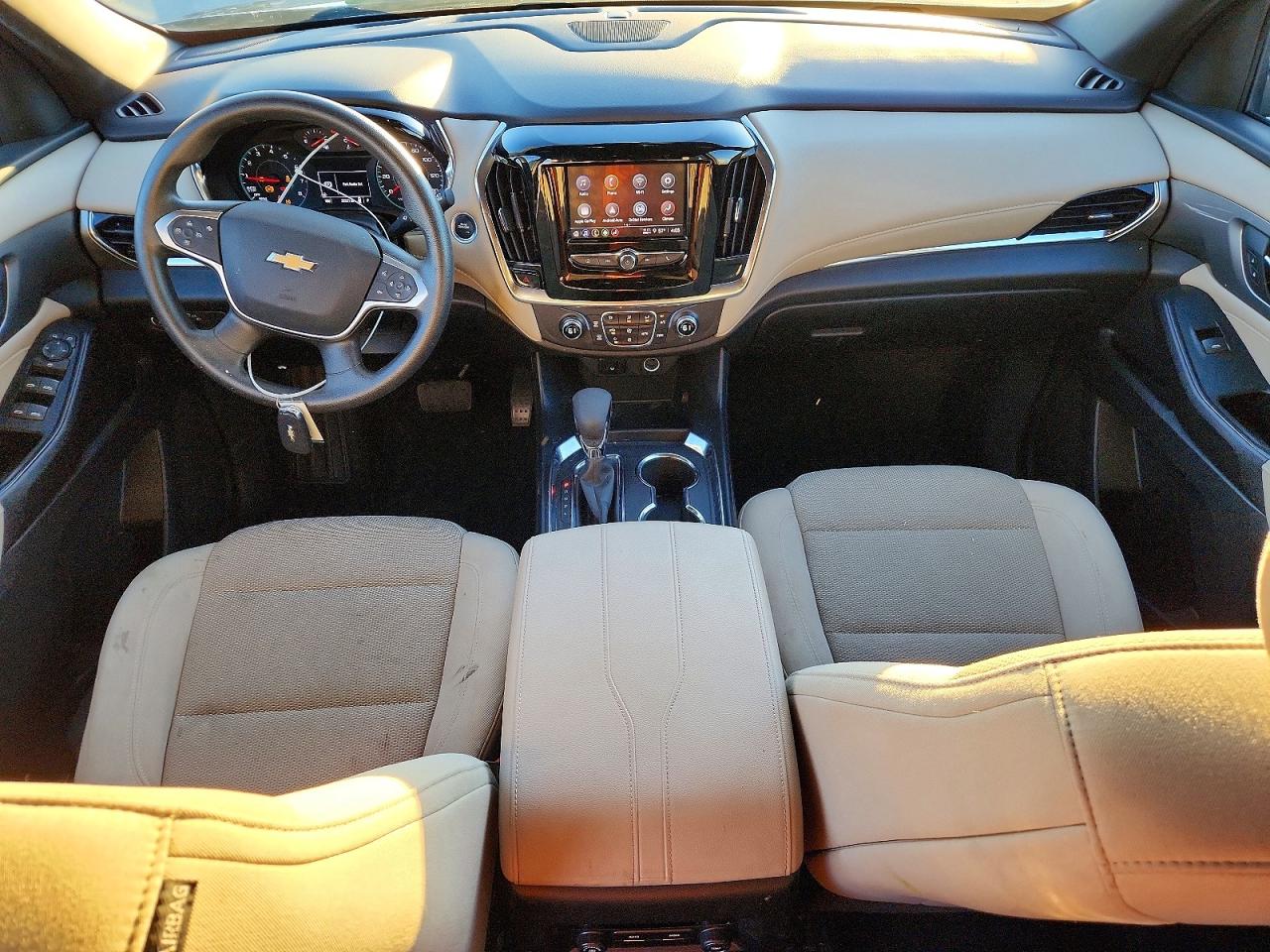 2023 CHEVROLET TRAVERSE LS photo 8