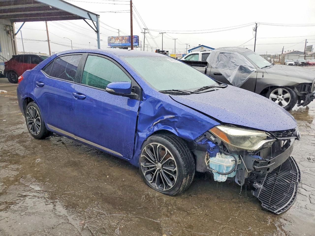 2014 TOYOTA COROLLA L photo 4