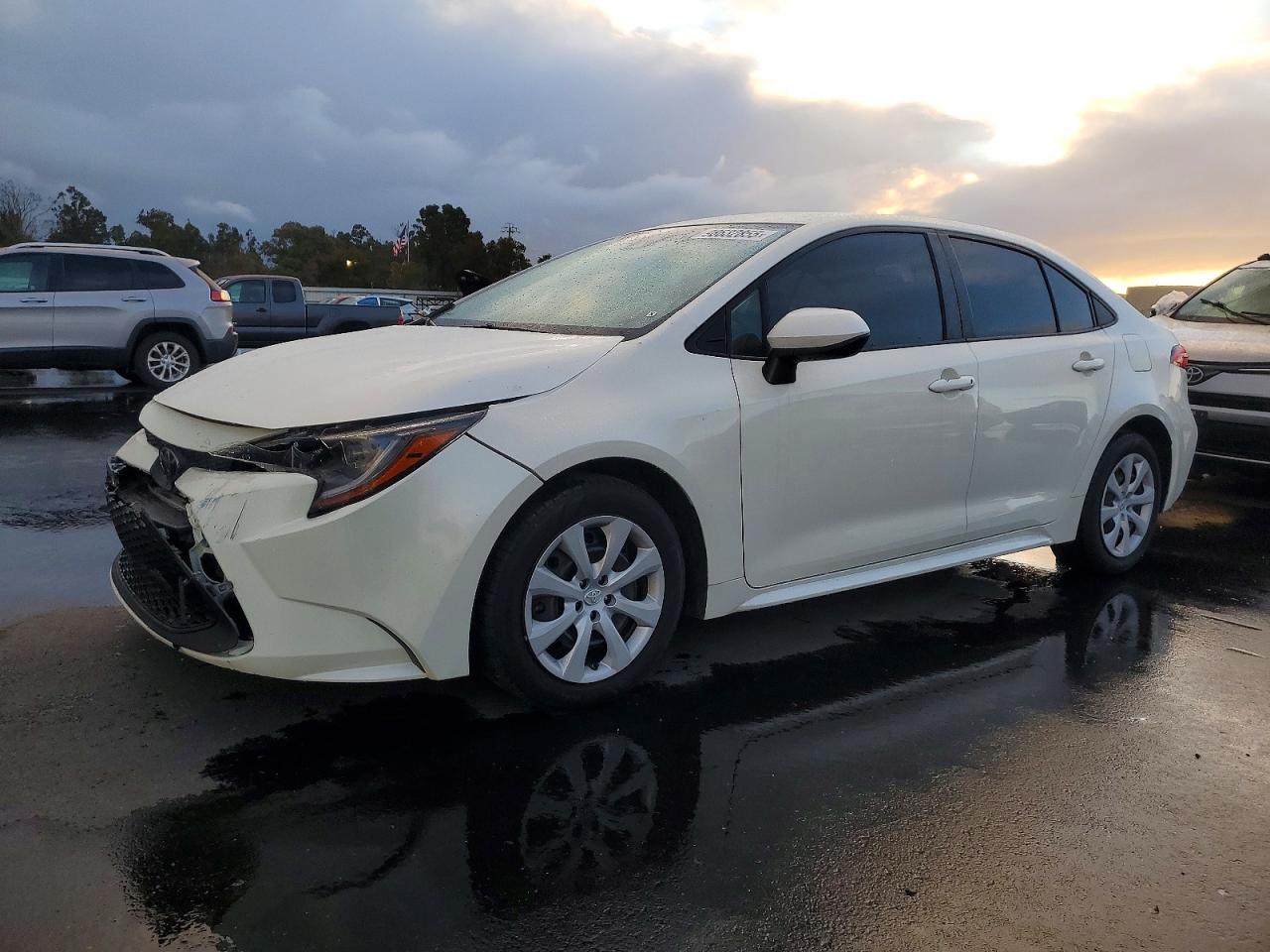 2021 TOYOTA COROLLA