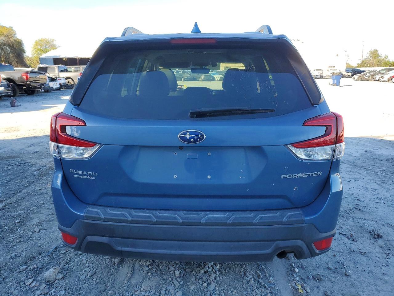 2021 SUBARU FORESTER PREMIUM photo 6