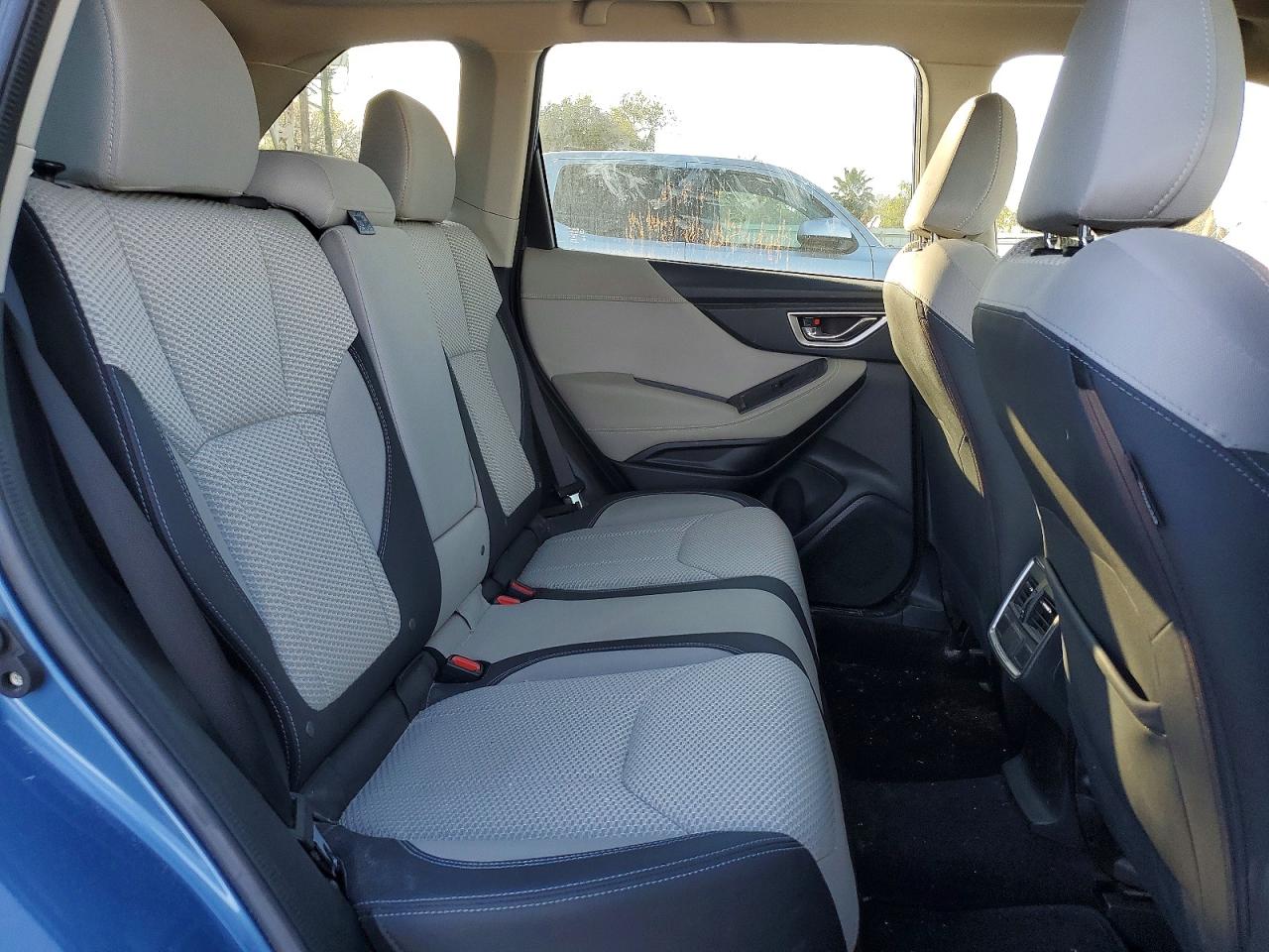 2021 SUBARU FORESTER PREMIUM photo 10