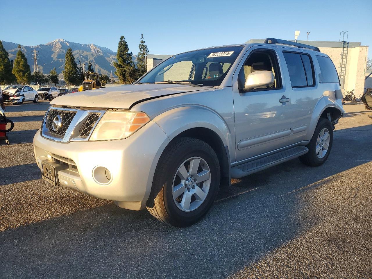 2011 NISSAN PATHFINDER