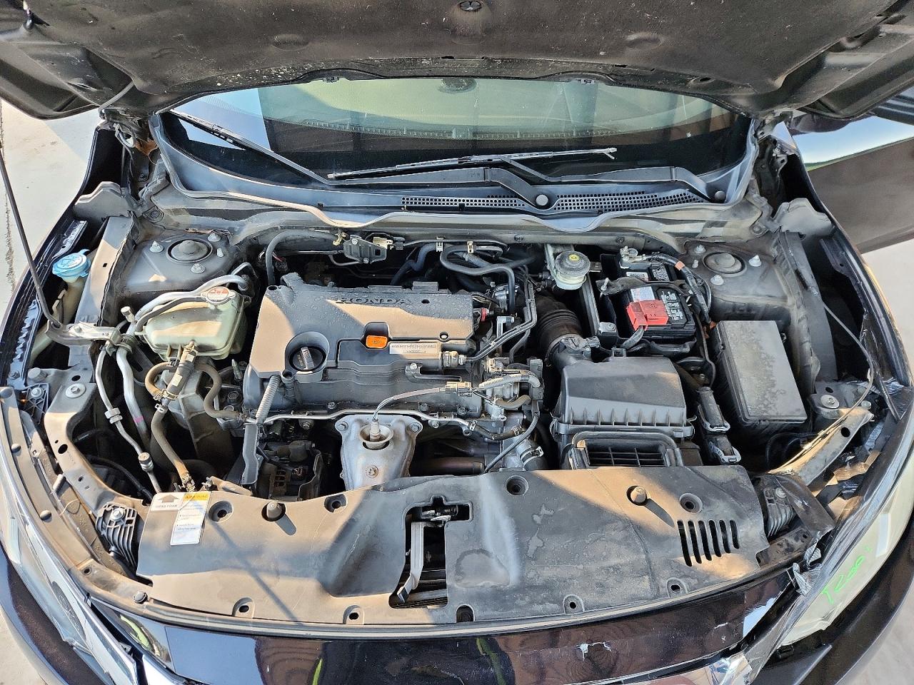 2016 HONDA CIVIC LX photo 11