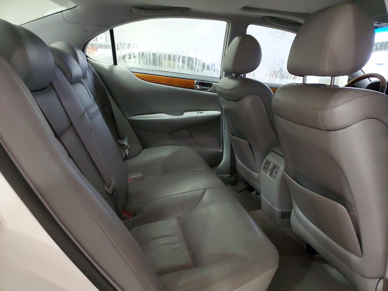 2005 LEXUS ES 330 photo 19
