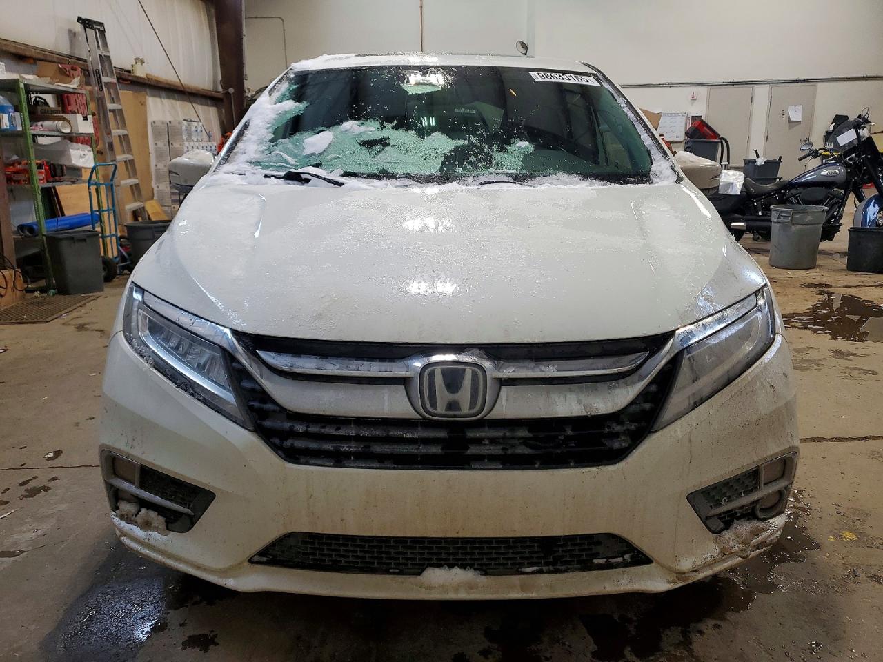 2019 HONDA ODYSSEY TOURING photo 9