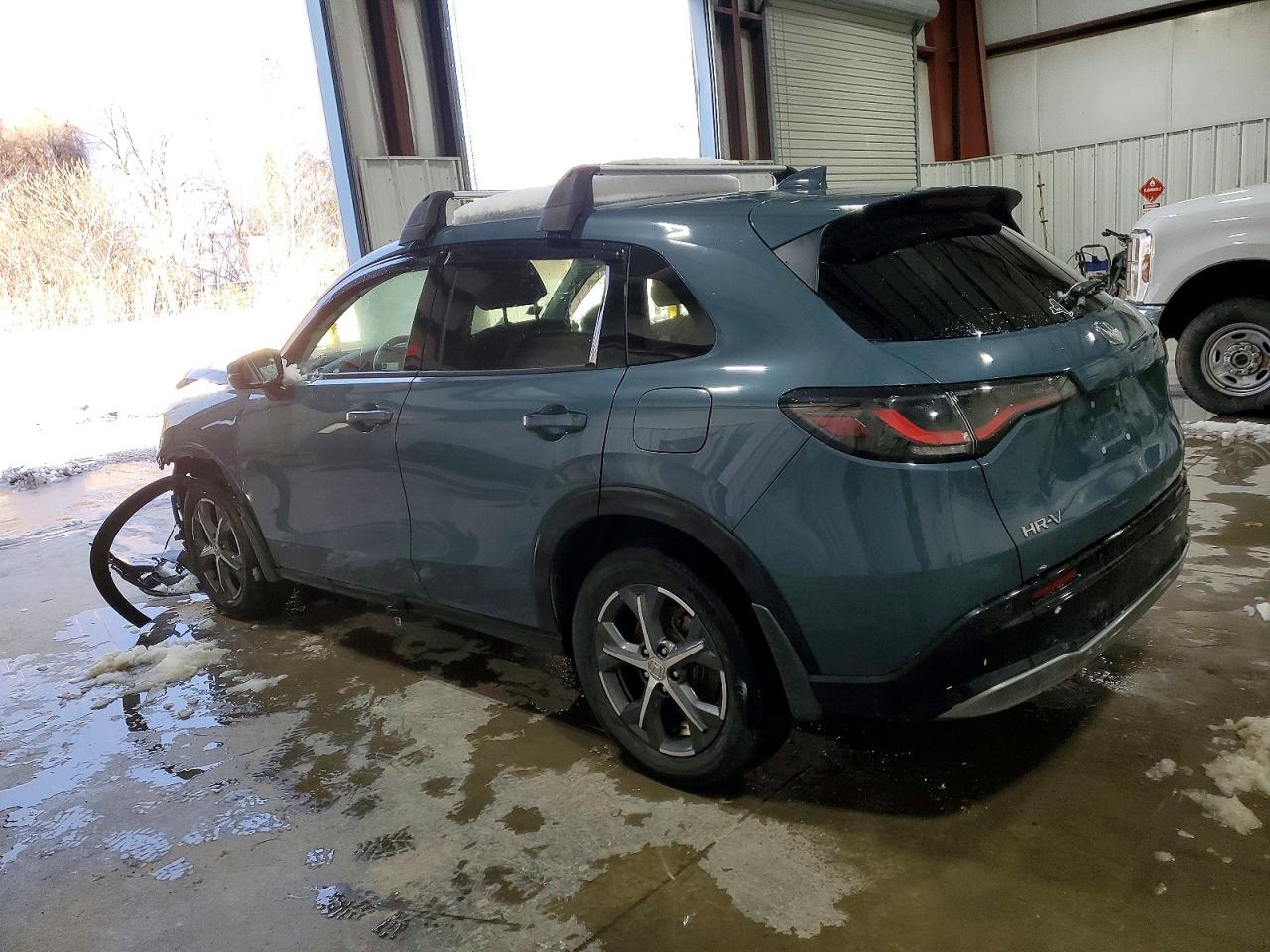 2024 HONDA HR-V EXL photo 2