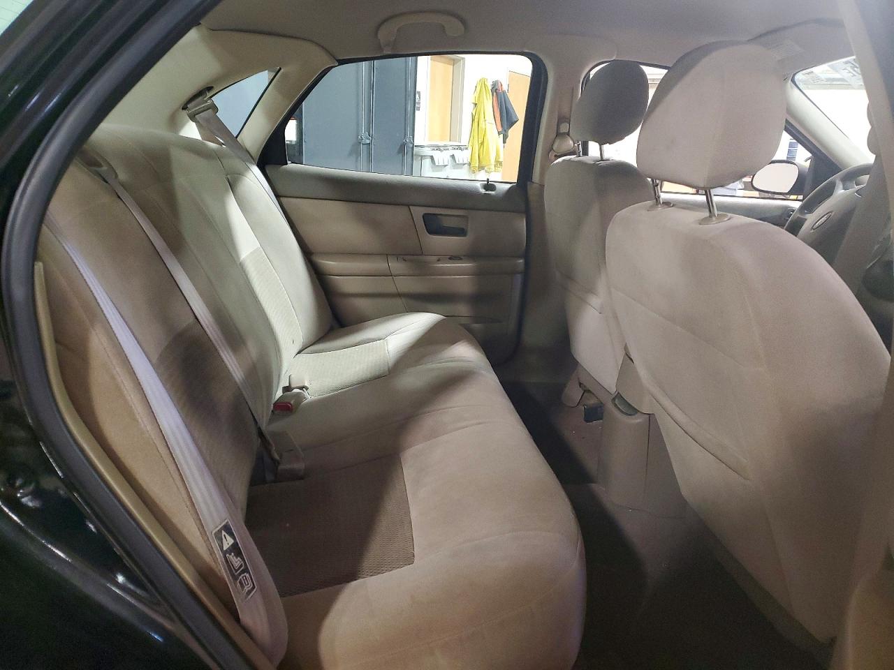 2003 FORD TAURUS SE photo 10