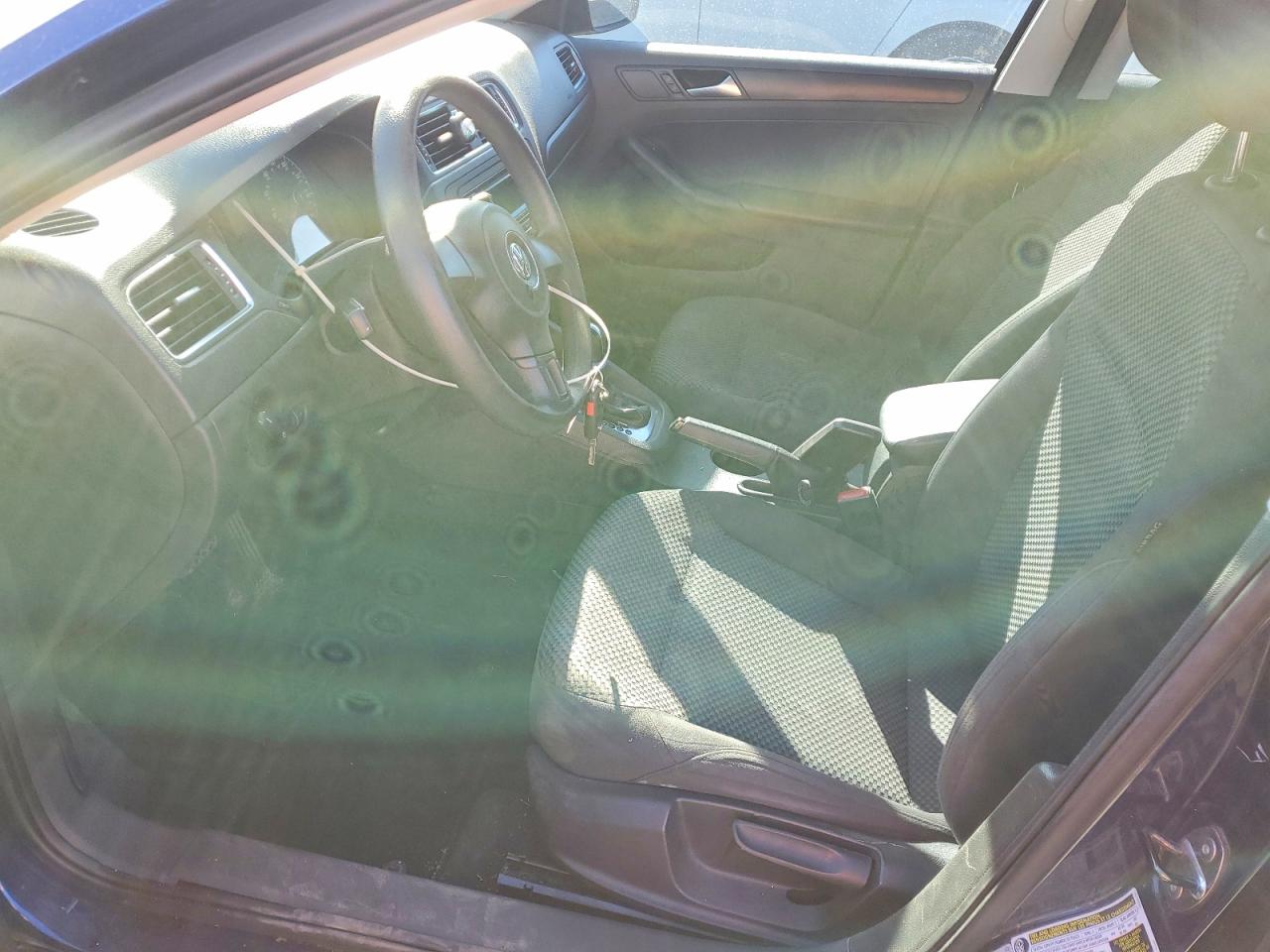 2013 VOLKSWAGEN JETTA BASE photo 7