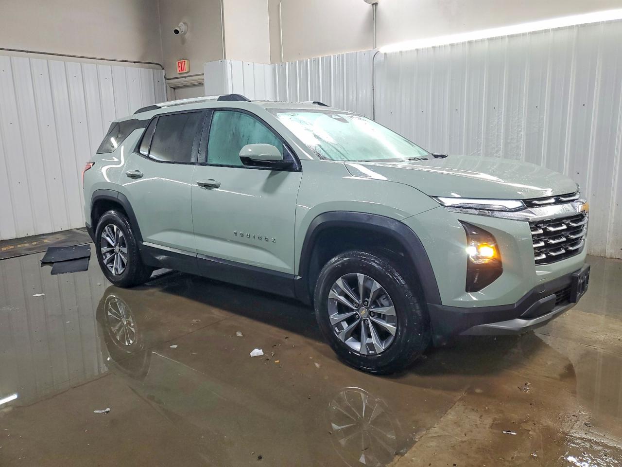 2026 CHEVROLET EQUINOX LT photo 4