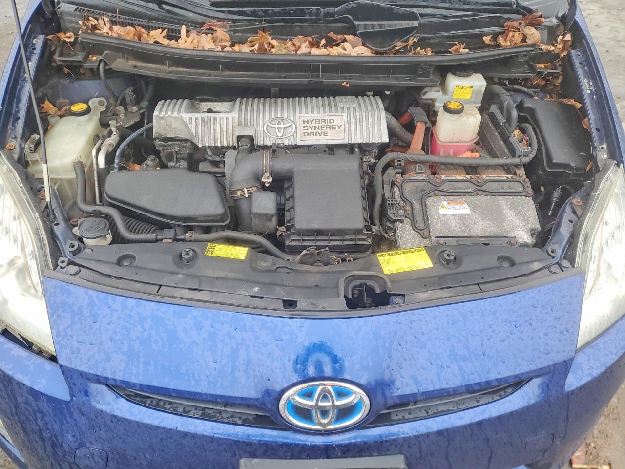 2010 TOYOTA PRIUS photo 11