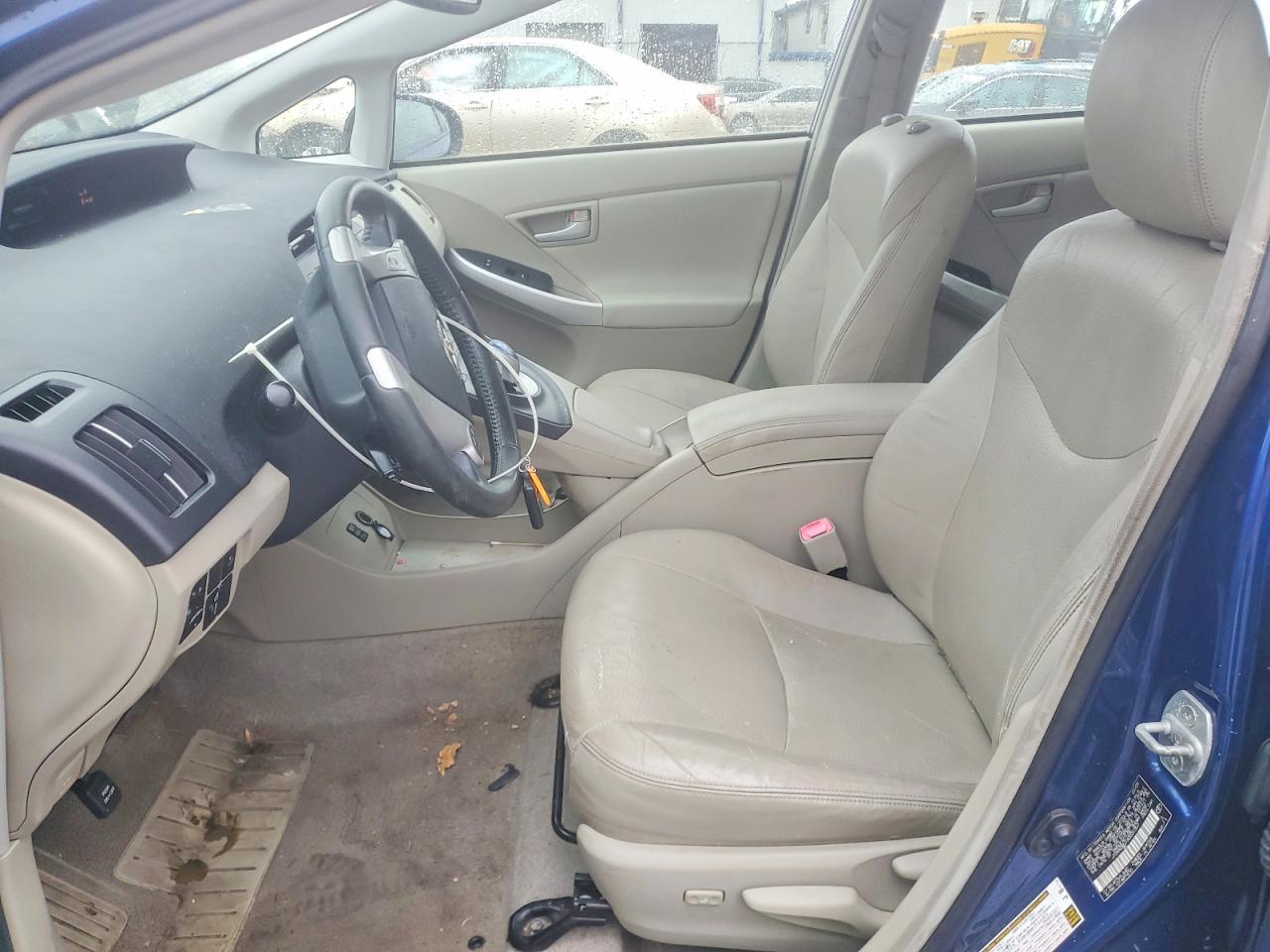2010 TOYOTA PRIUS photo 7