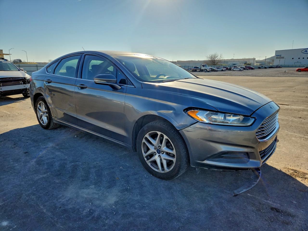 2014 FORD FUSION SE photo 4