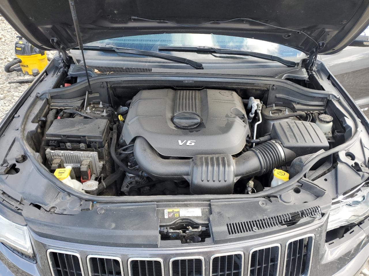 2015 JEEP GRAND CHEROKEE LIMITED photo 11
