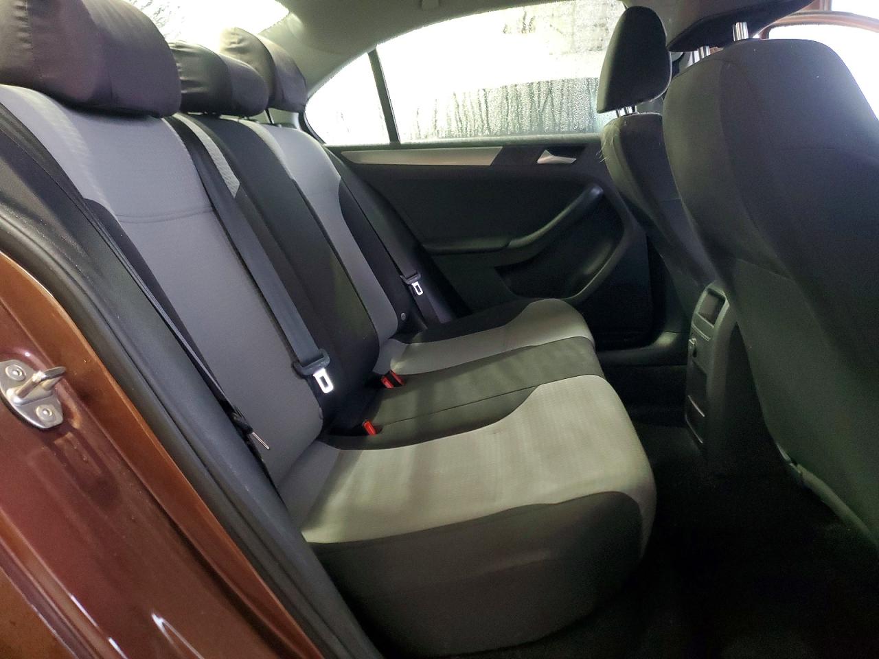 2017 VOLKSWAGEN JETTA S photo 10