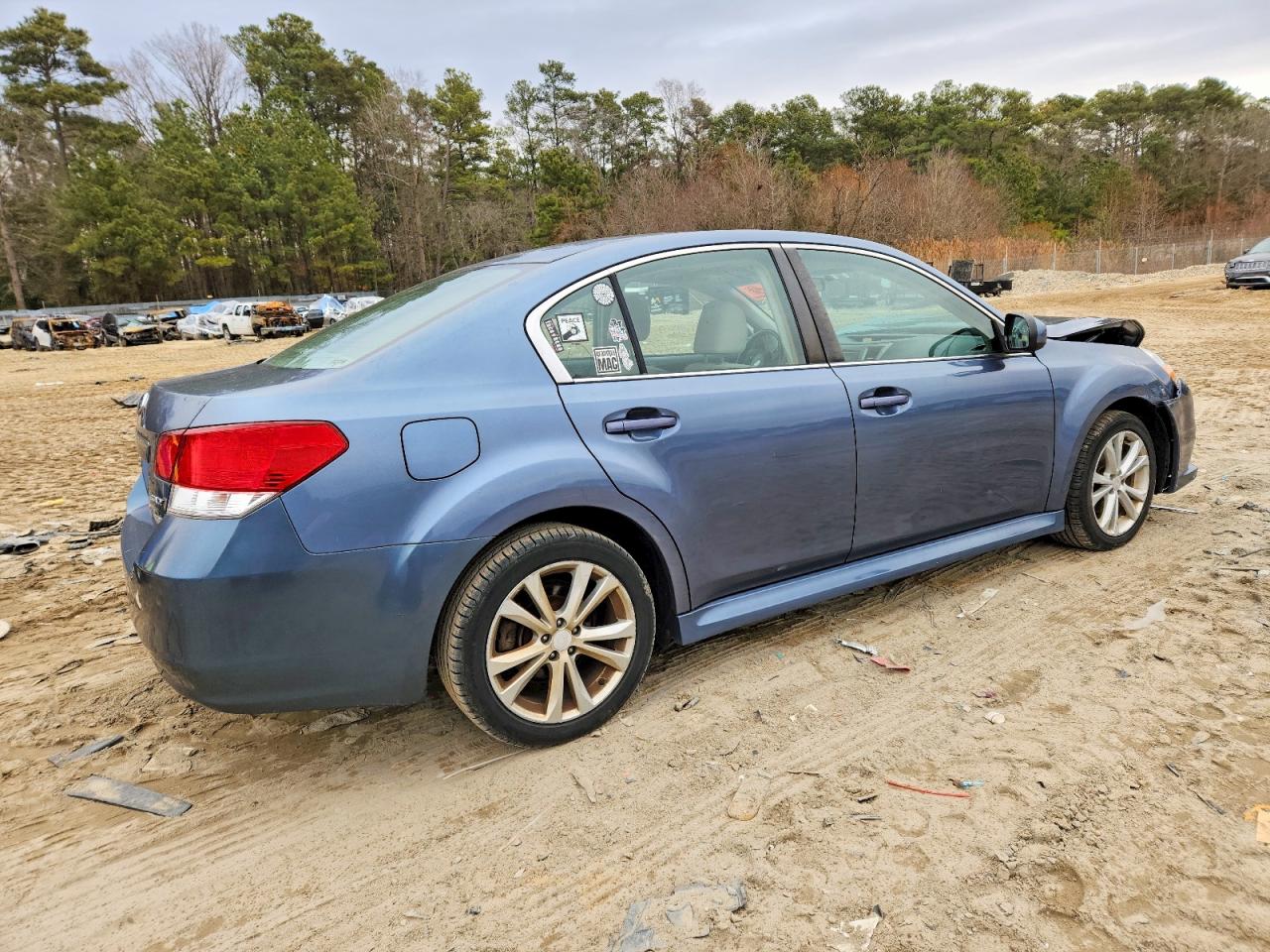 2013 SUBARU LEGACY 2.5I PREMIUM photo 3