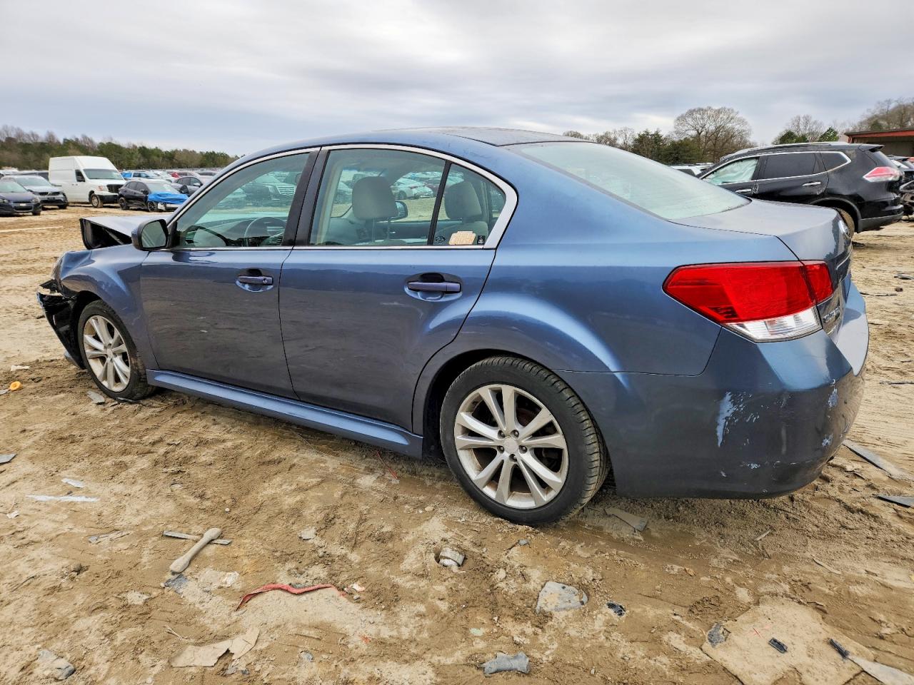 2013 SUBARU LEGACY 2.5I PREMIUM photo 2