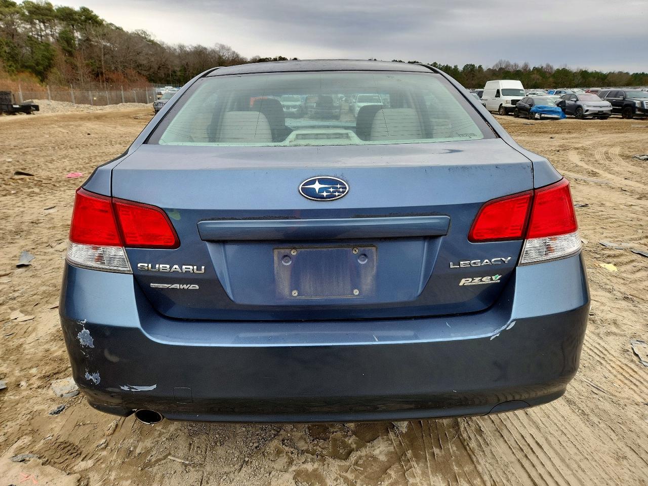 2013 SUBARU LEGACY 2.5I PREMIUM photo 6