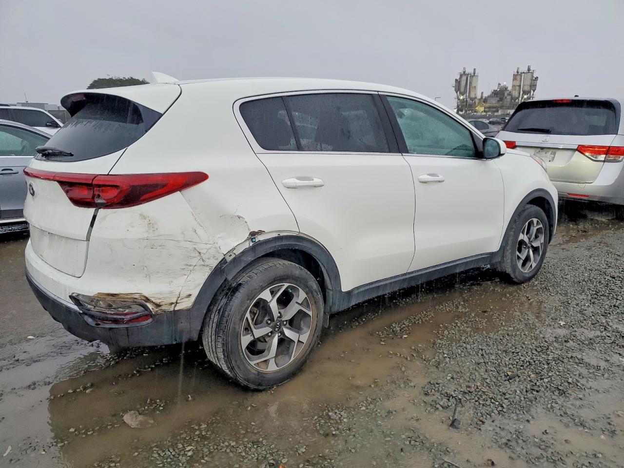 2020 KIA SPORTAGE LX photo 3