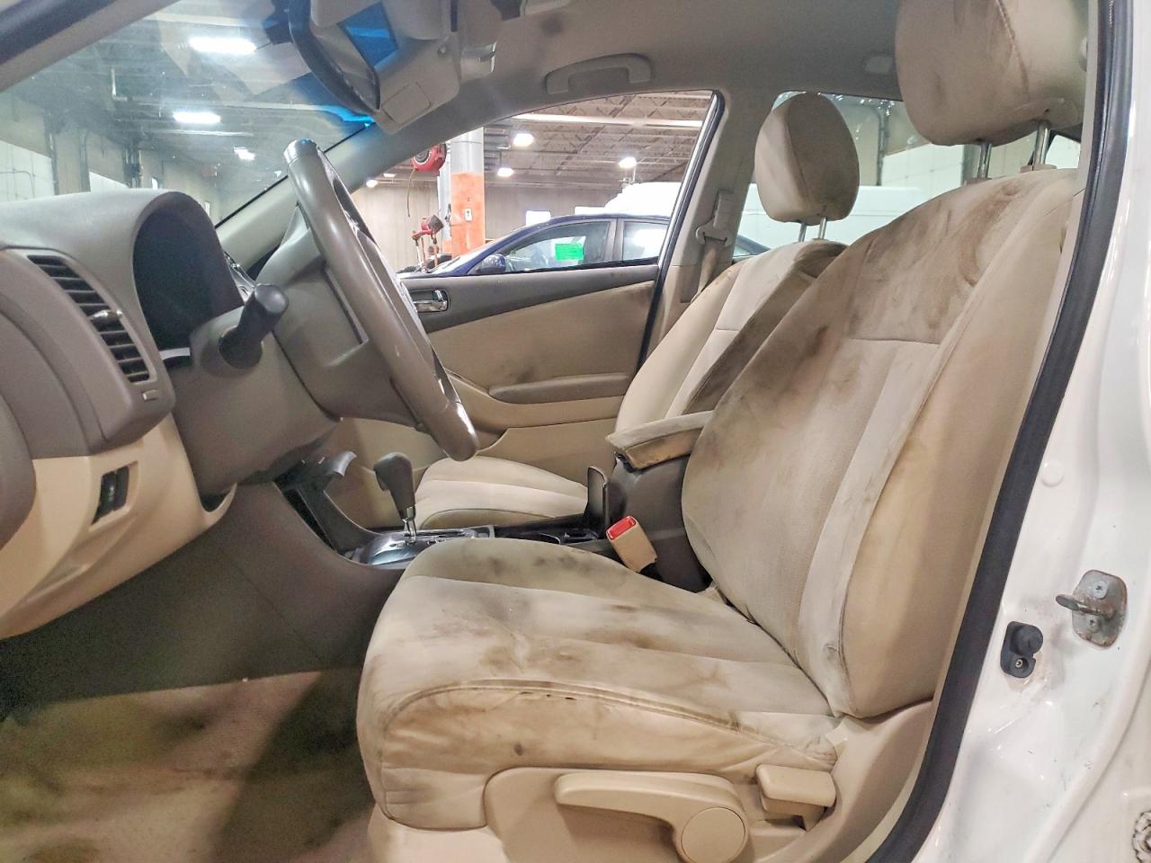 2012 NISSAN ALTIMA BASE photo 7