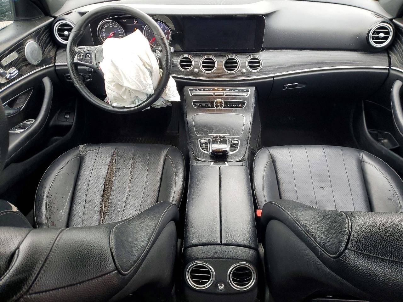 2018 MERCEDES-BENZ E 300 4MATIC photo 8