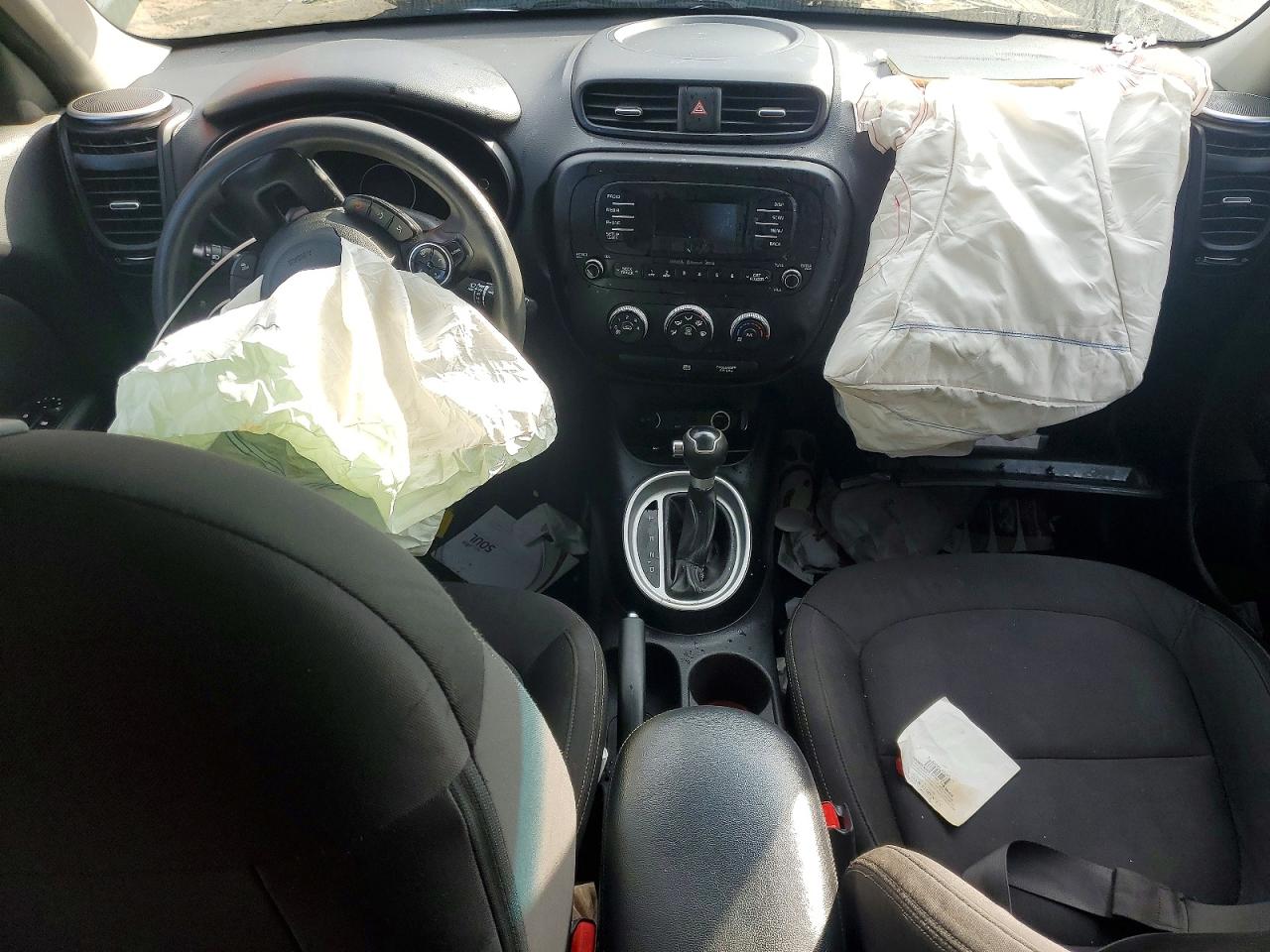 2015 KIA SOUL photo 8