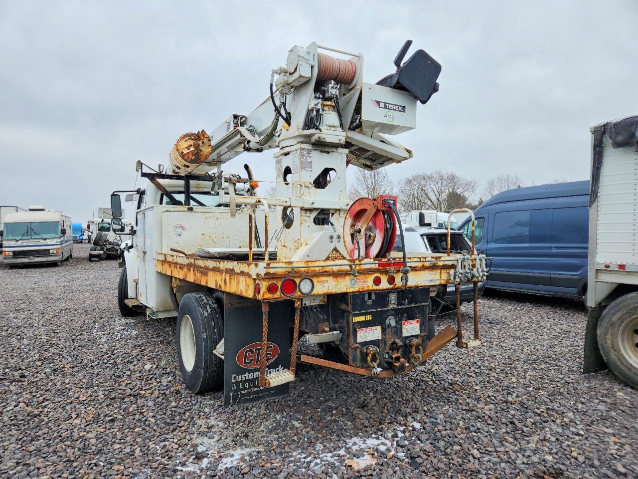 2017 FREIGHTLINER M2 106 MEDIUM DUTY photo 3
