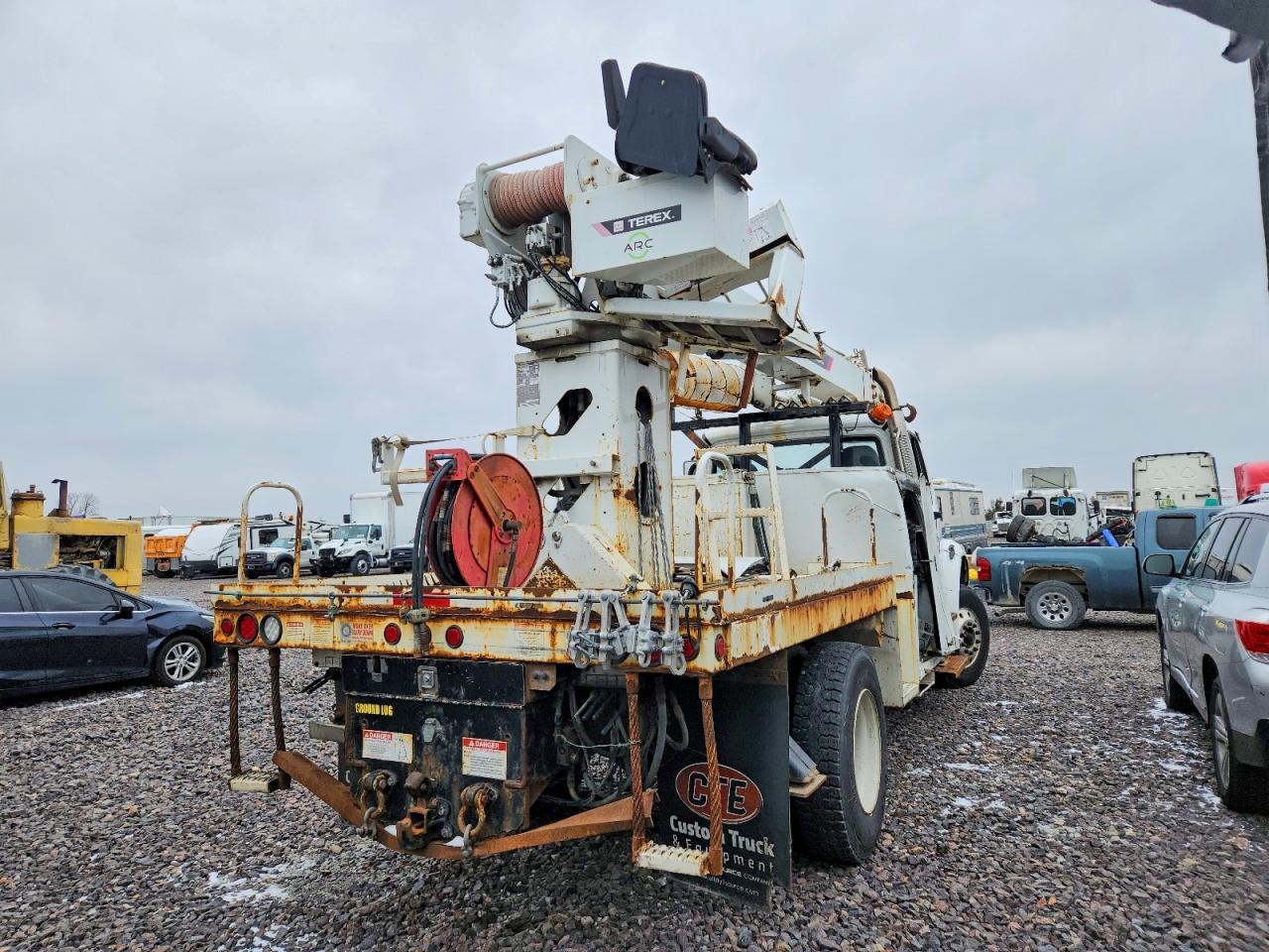 2017 FREIGHTLINER M2 106 MEDIUM DUTY photo 4