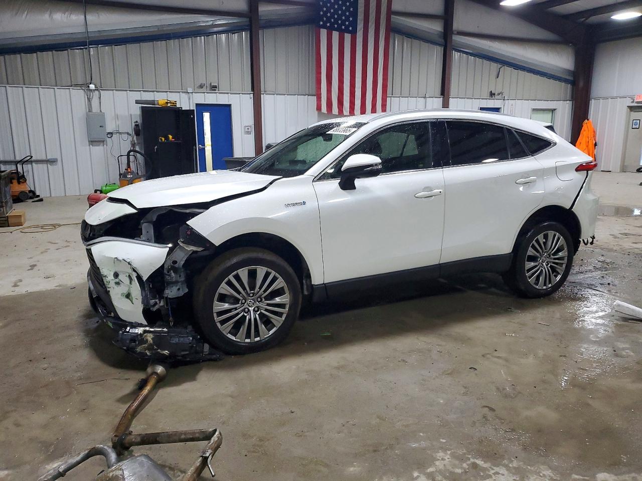 2021 TOYOTA VENZA