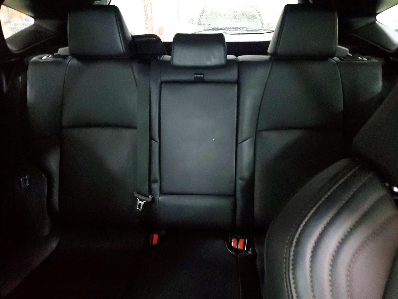 2021 TOYOTA VENZA LE photo 10