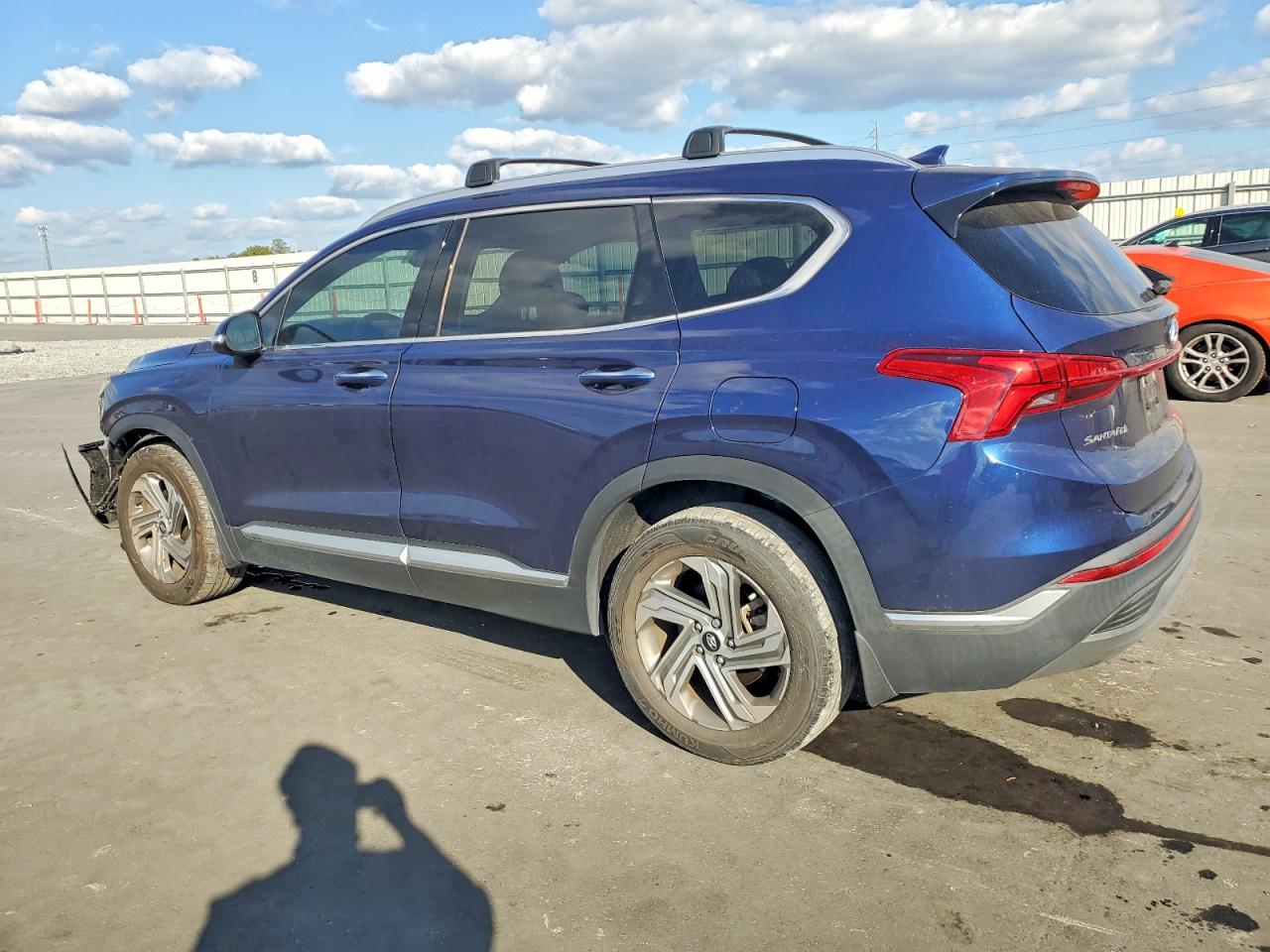 2022 HYUNDAI SANTA FE SEL photo 2