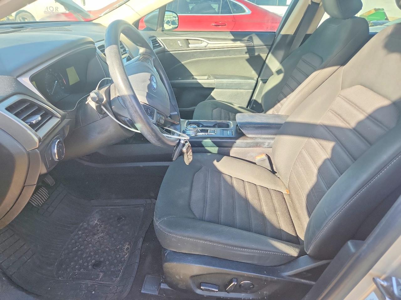 2018 FORD FUSION SE photo 7