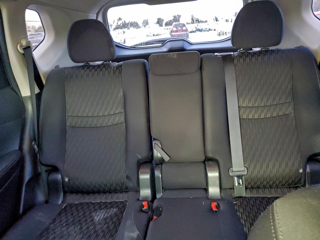 2018 NISSAN ROGUE S photo 10
