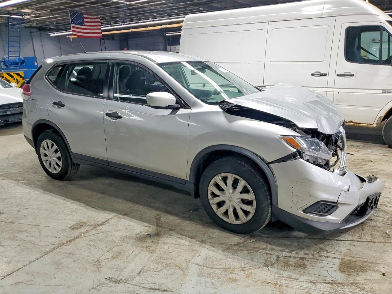 2016 NISSAN ROGUE S photo 4