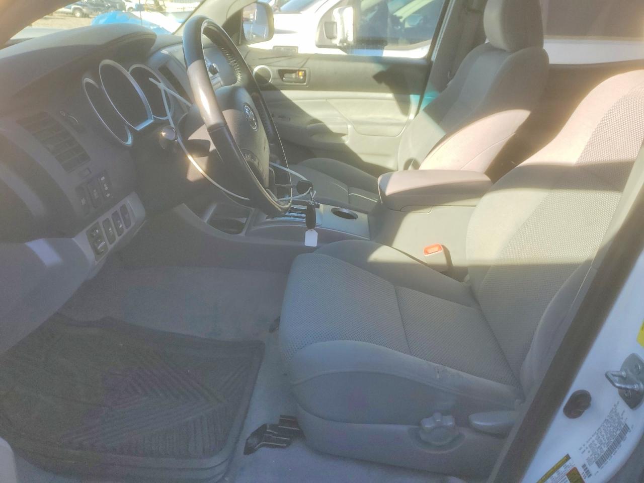 2009 TOYOTA TACOMA DOUBLE CAB photo 7