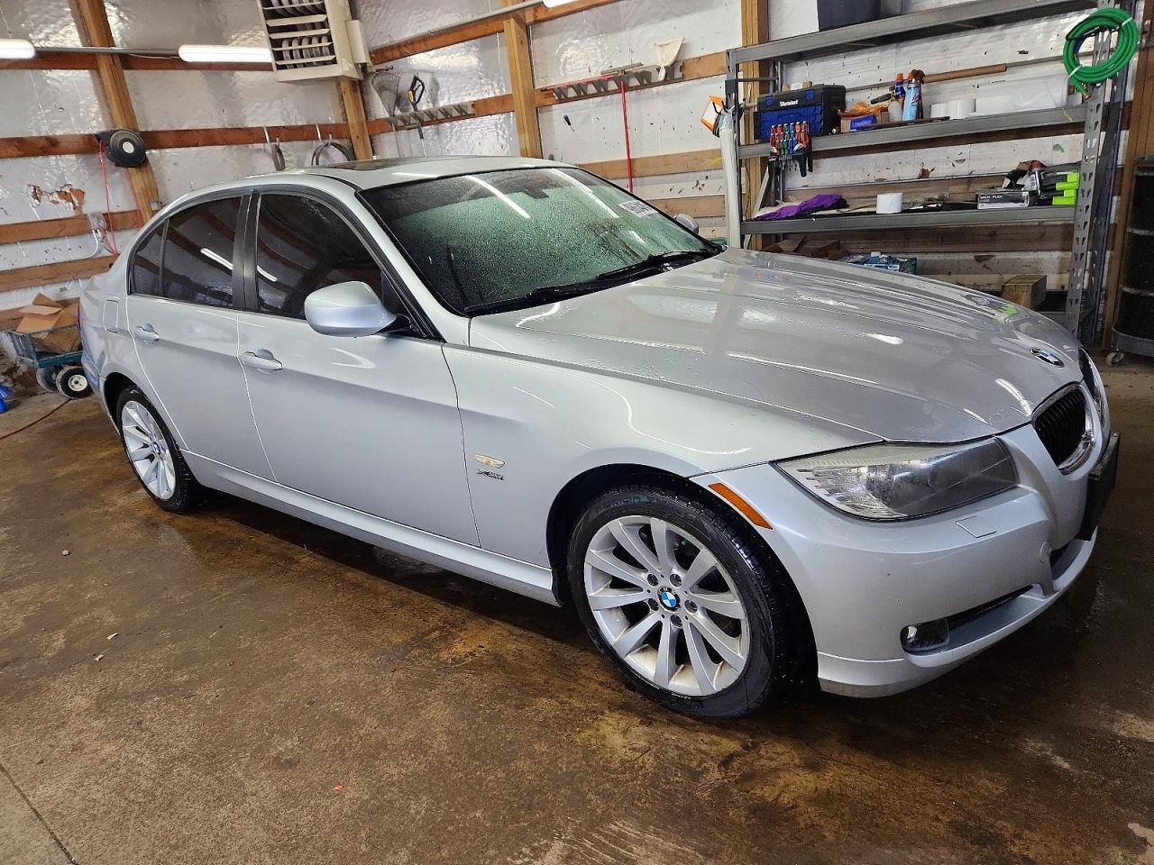 2011 BMW 328 XI photo 4