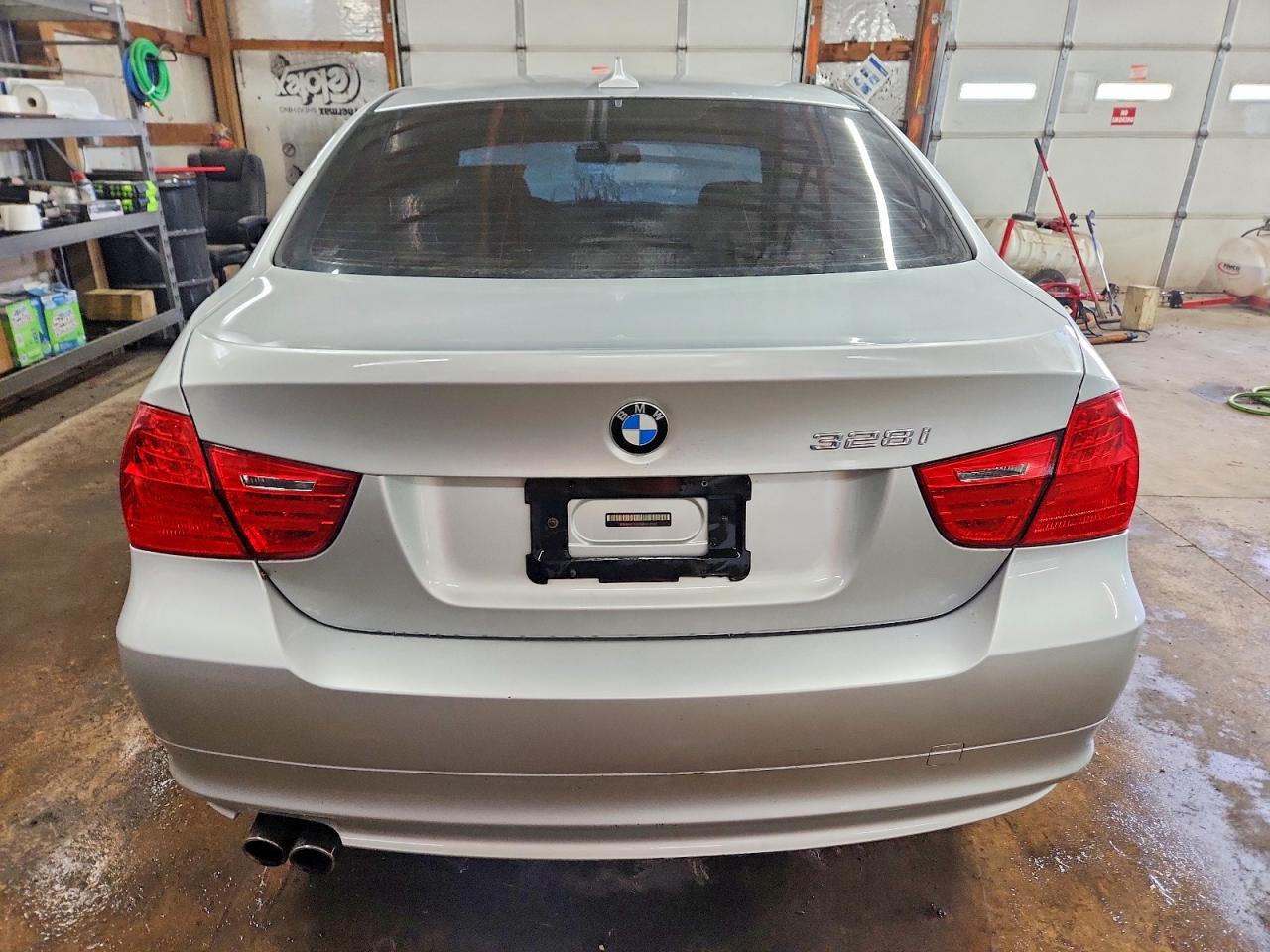 2011 BMW 328 XI photo 6