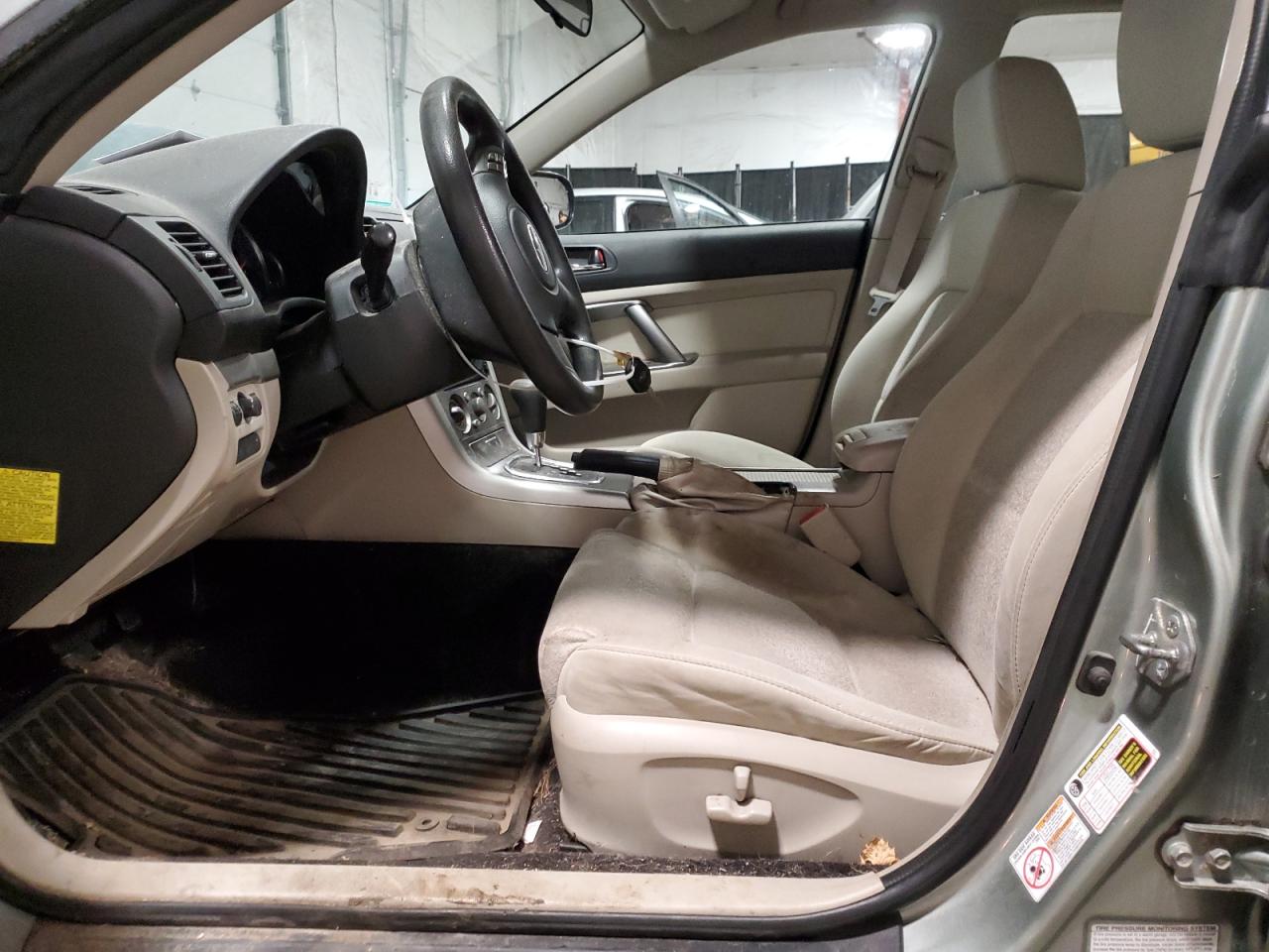 2009 SUBARU OUTBACK 2.5I photo 7