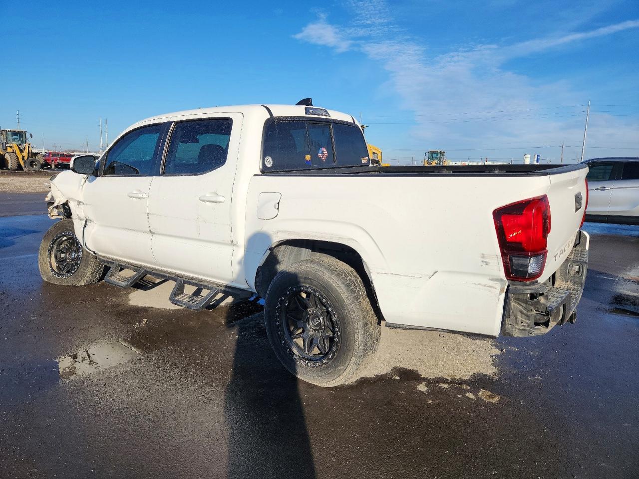 2022 TOYOTA TACOMA DOUBLE CAB photo 2