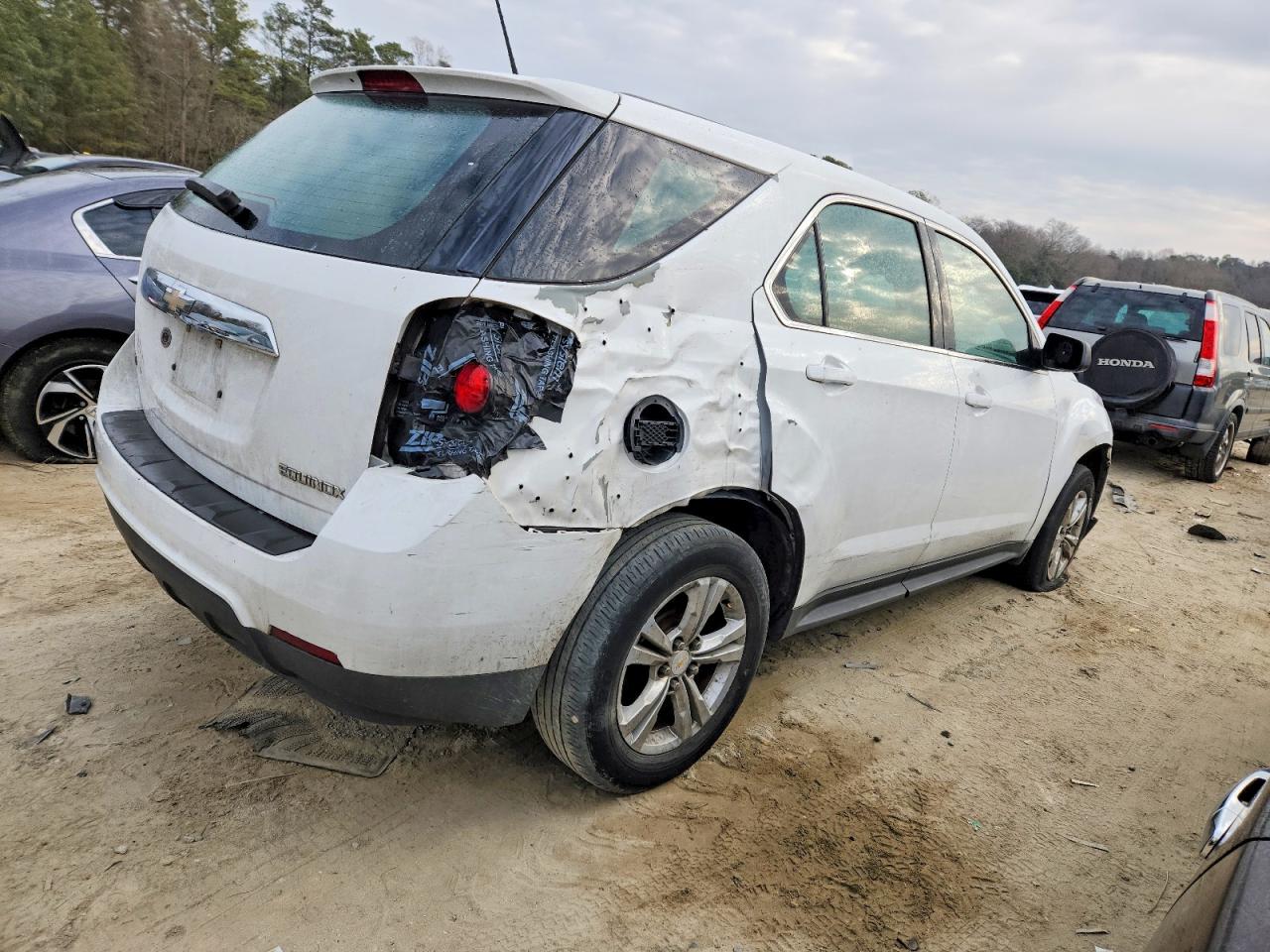 2014 CHEVROLET EQUINOX LS photo 5