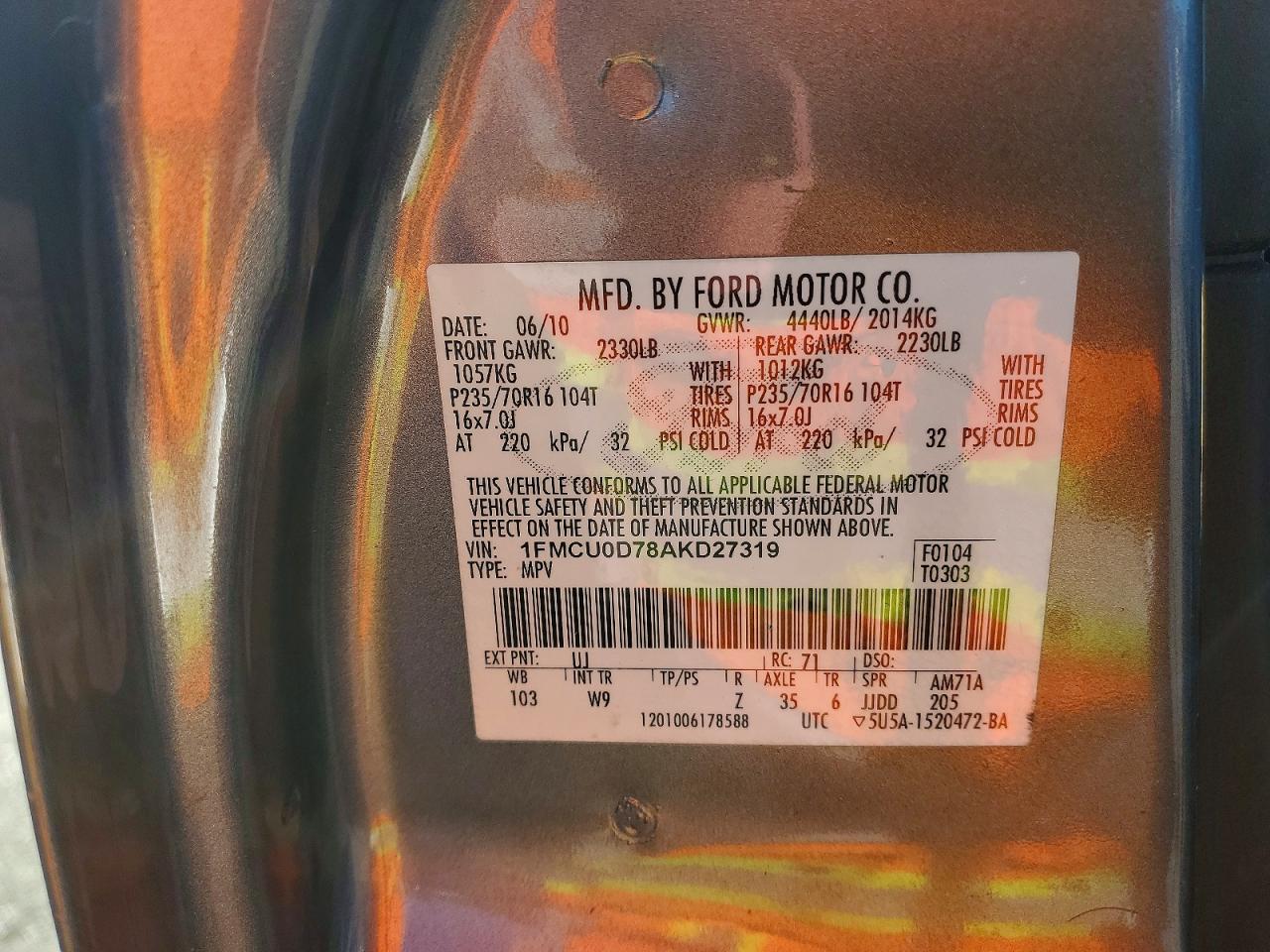 2010 FORD ESCAPE XLT photo 13