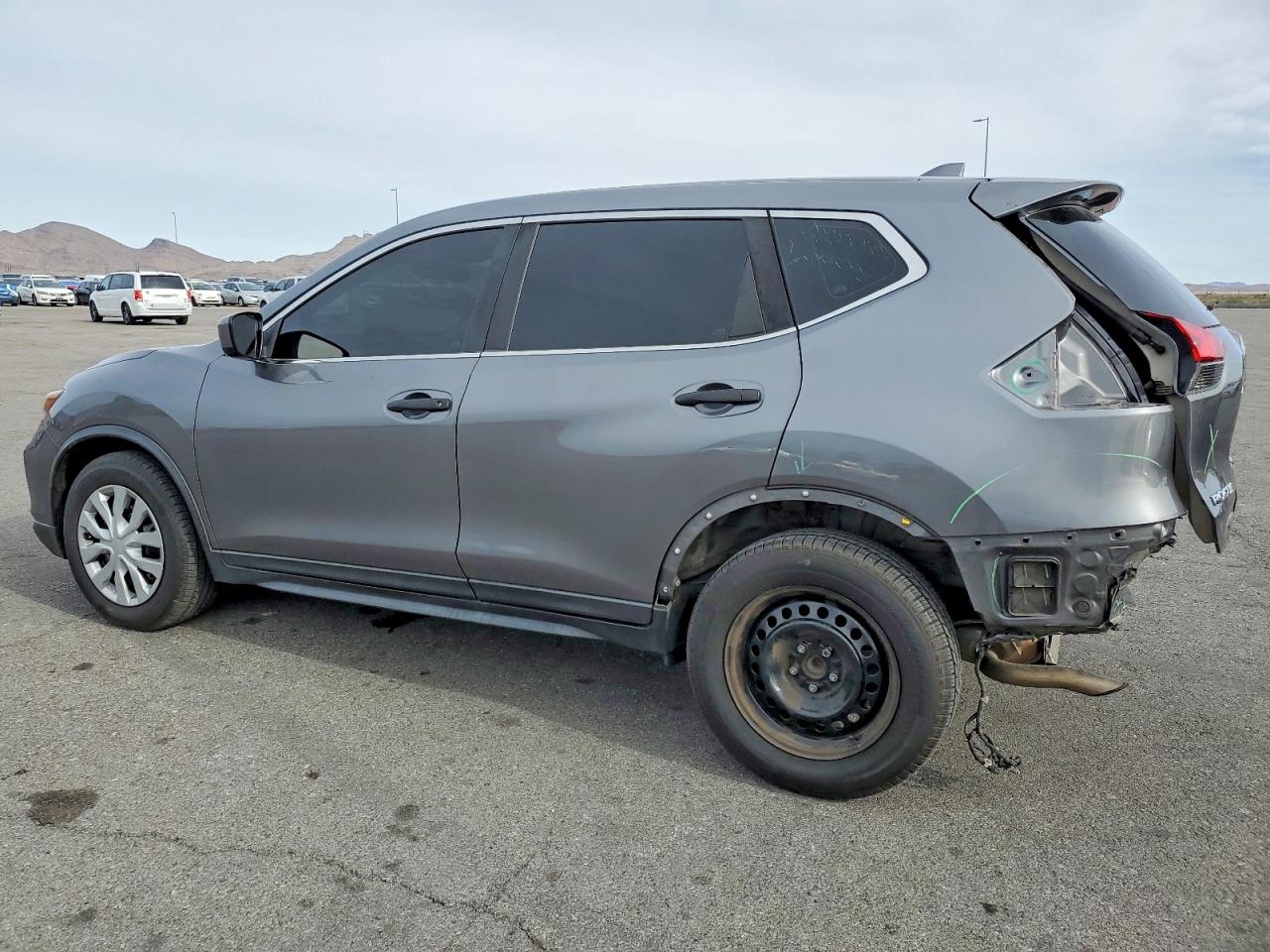 2017 NISSAN ROGUE S photo 2