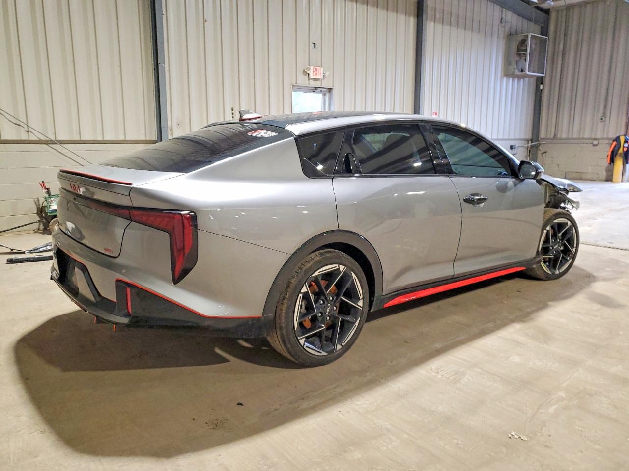 2025 KIA K4 GT LINE photo 3