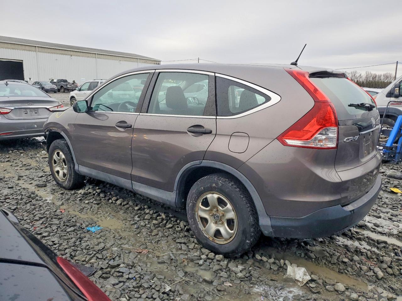 2014 HONDA CR-V LX photo 2
