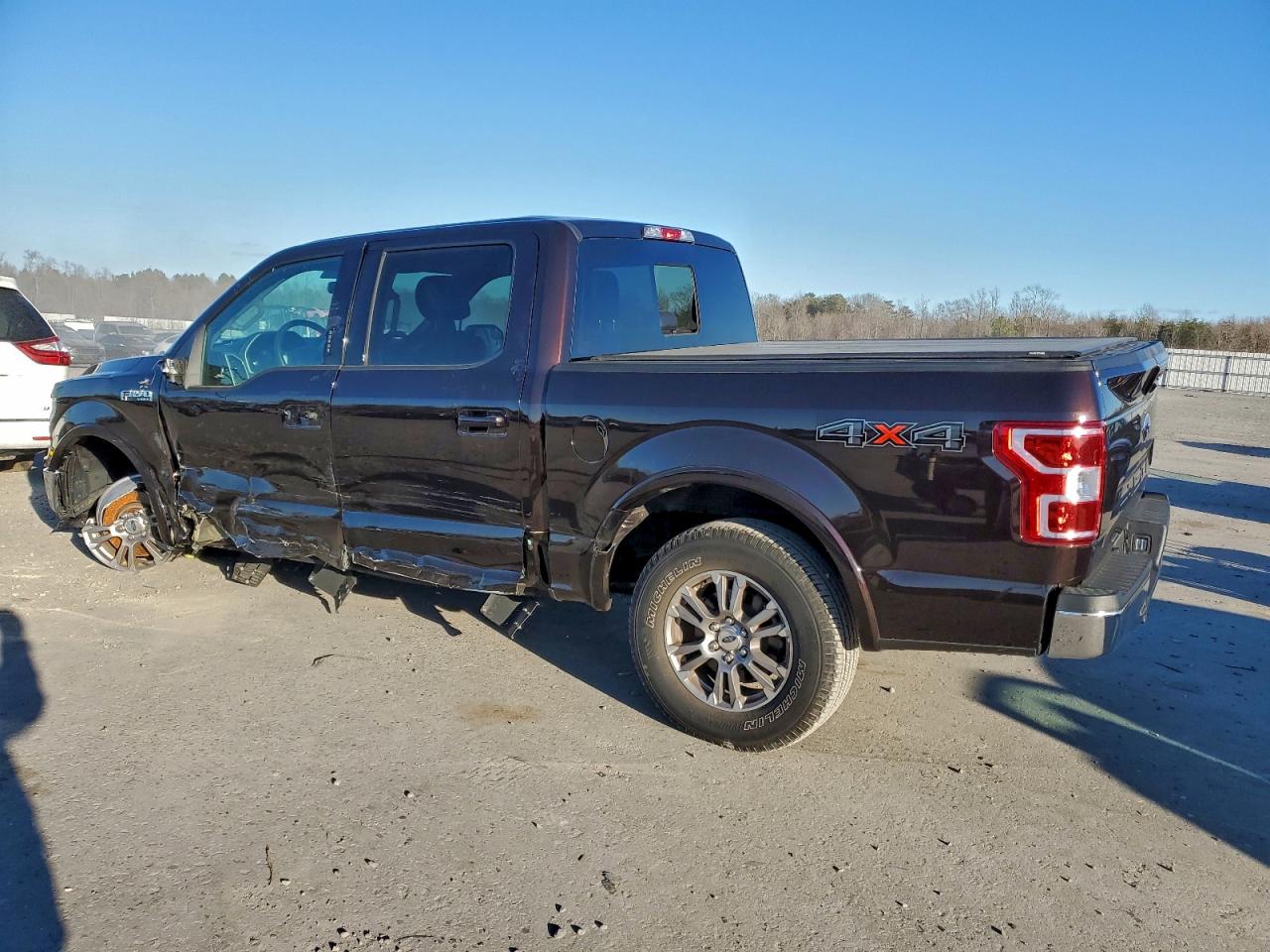 2018 FORD F150 SUPERCREW photo 2